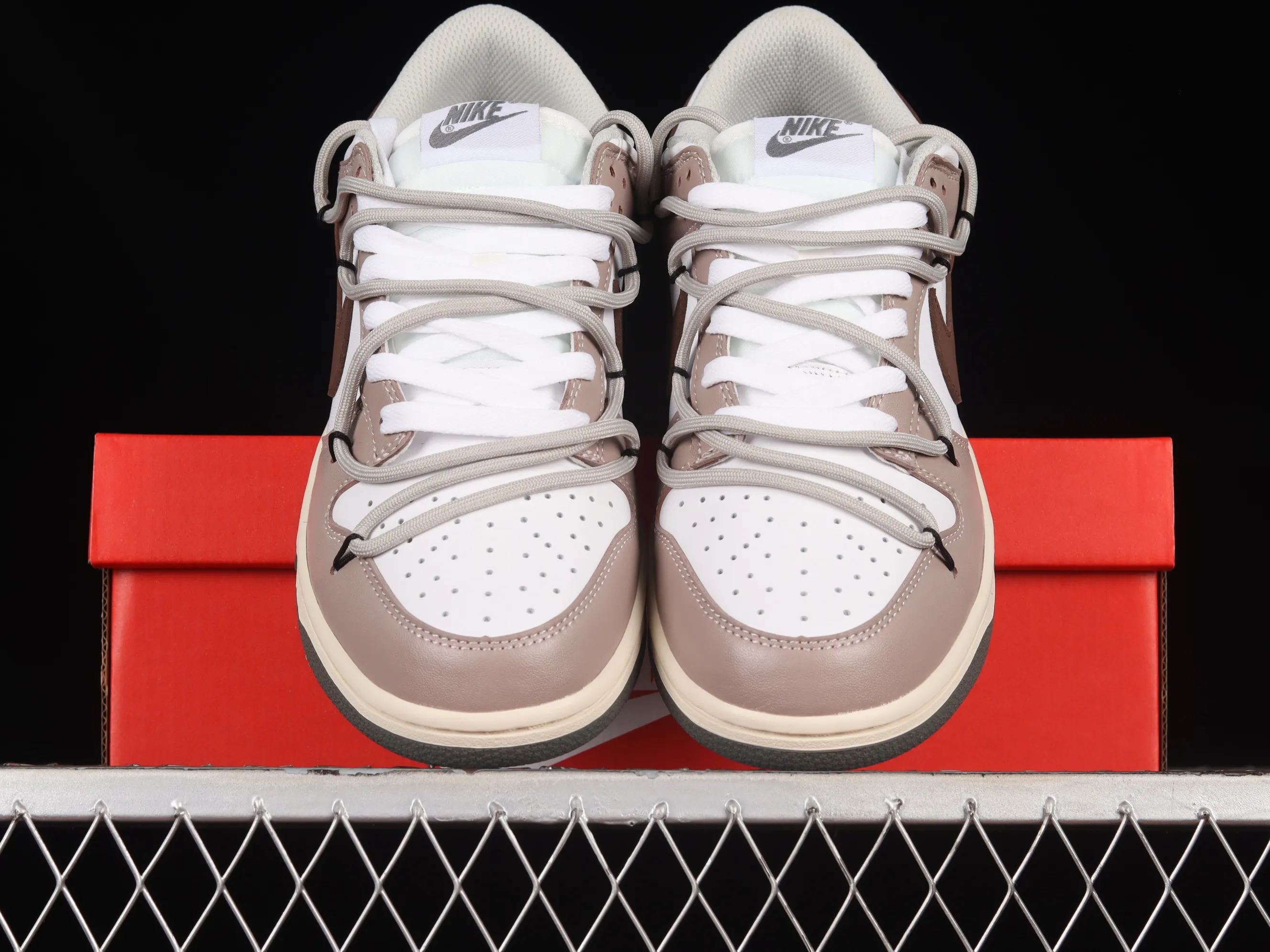 All Categories Nk SB Dunk Series Nk SB Dunk Low Low-top sneakers Nk Dunk Low Coco Latte Customized deconstructed strap casual sneakers DD1503-117